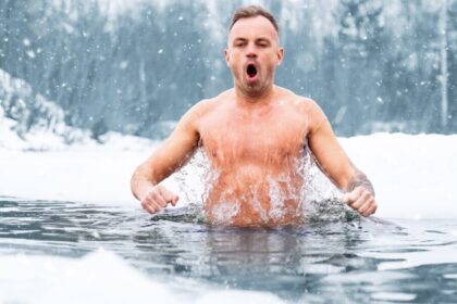 the-benefits-and-risks-of-cold-water-therapy